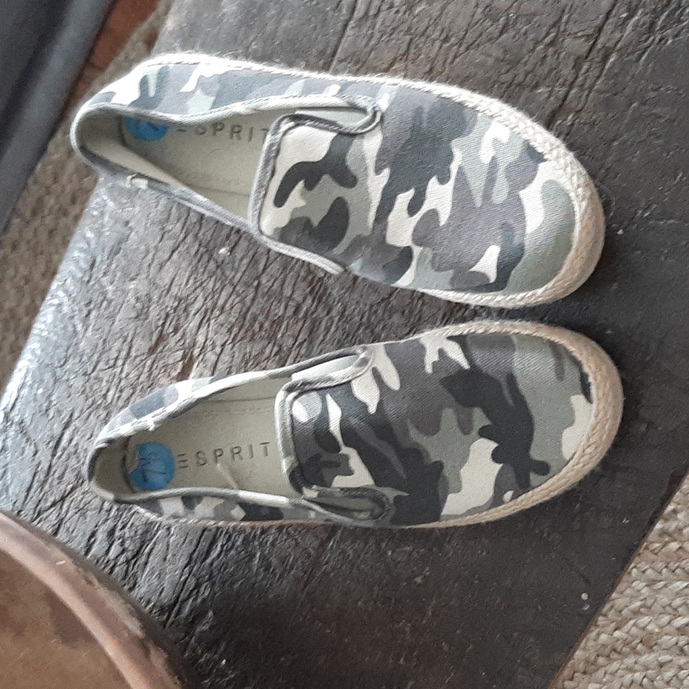 Slip on shoes